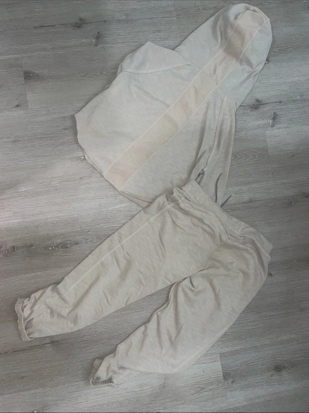 Under Armour Oatmeal Heather Jogger Set with Subtle Blue Logo | Size Small
